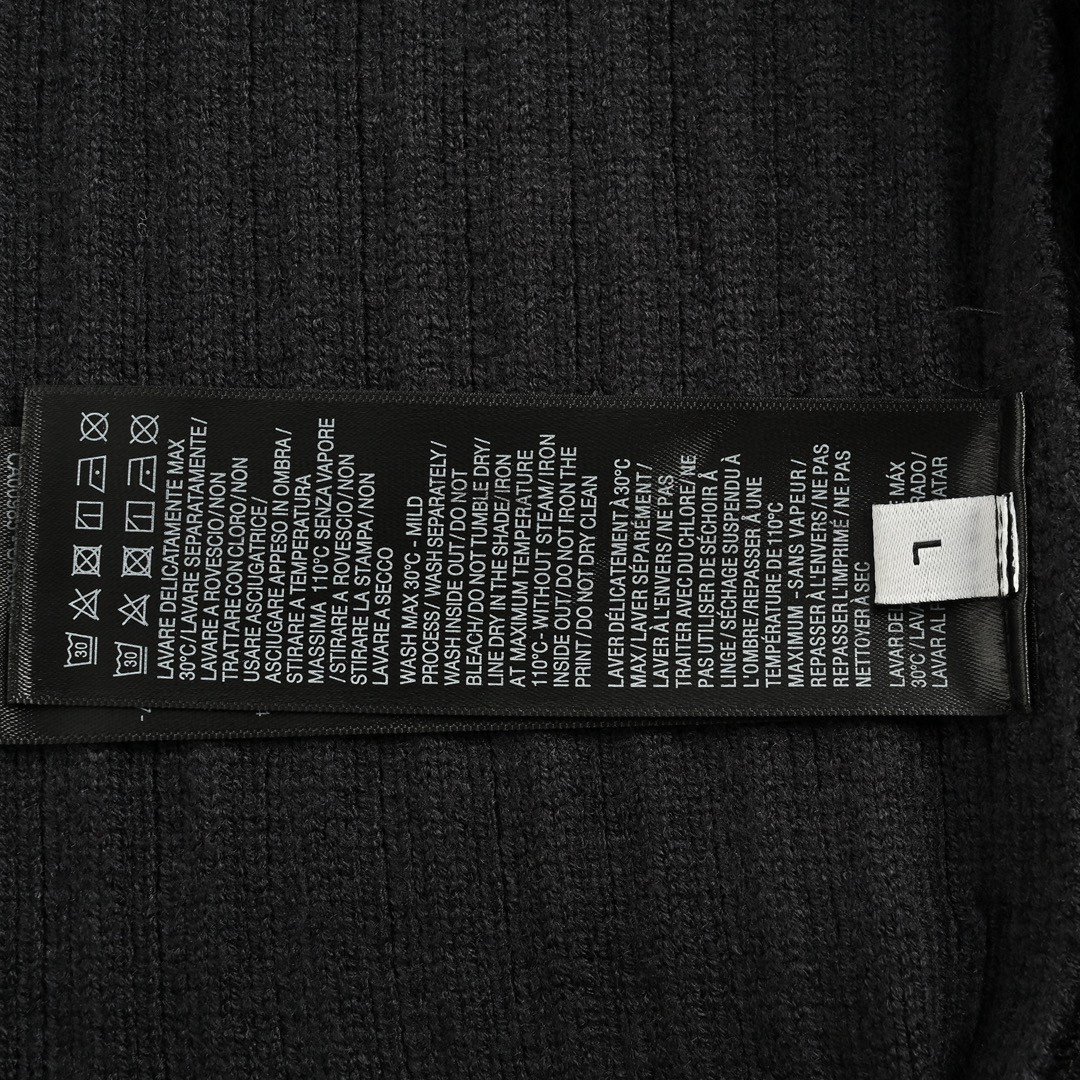 4e3627a09657e7310ab3f2079041dbb6_1735030989_7863.jpg