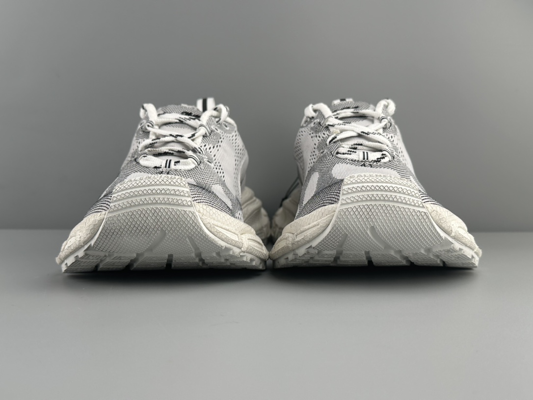 4e3627a09657e7310ab3f2079041dbb6_1735287970_9796.jpg