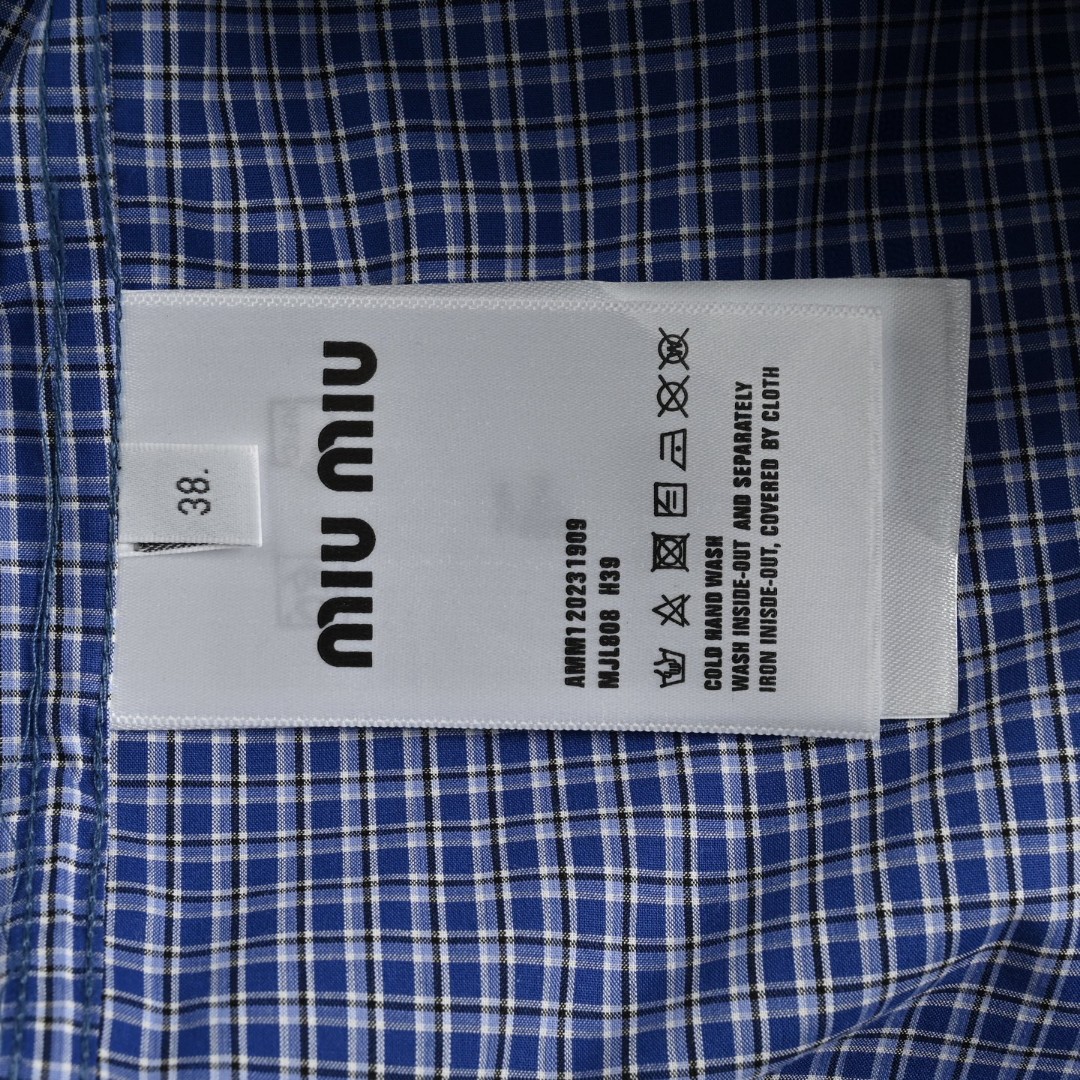 2a6c2f6ad081bc625e5ae565419dd77c_1739439753_9619.jpg